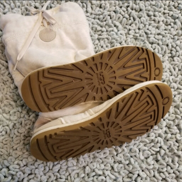 Sold ***Very Rare UGG Boots - Picture 4 of 4
